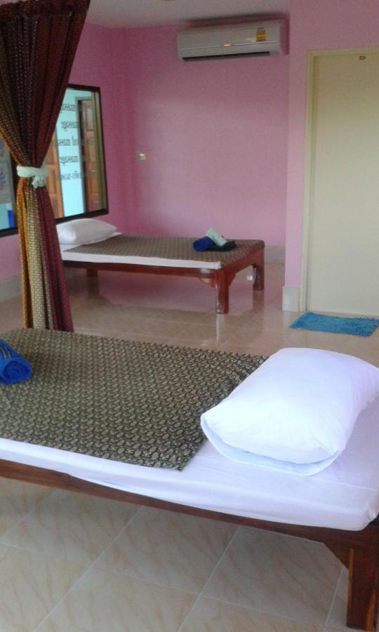 สเตลล่า รีสอร์ต ขนอม Hotel ภายนอก รูปภาพ