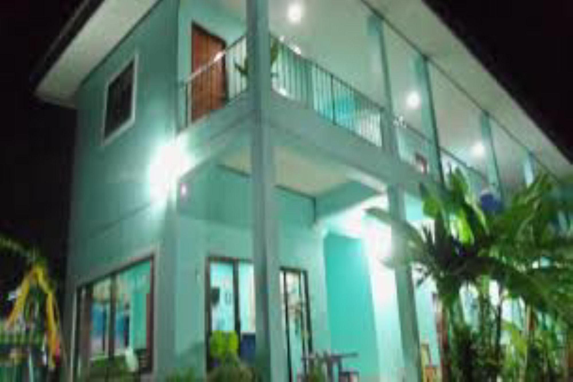 สเตลล่า รีสอร์ต ขนอม Hotel ภายนอก รูปภาพ
