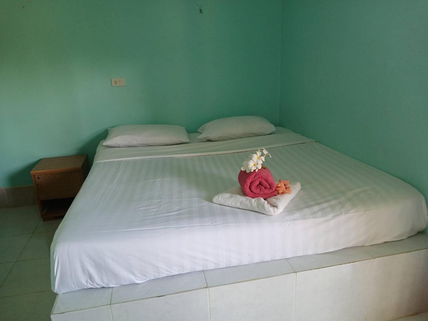 สเตลล่า รีสอร์ต ขนอม Hotel ภายนอก รูปภาพ